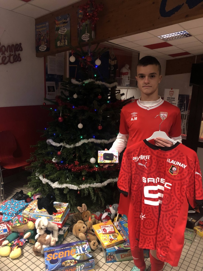 Tombola Atoll Beaucouzé Cup le TOP 3 des meilleurs vendeurs récompensés ! Tombola Atoll Beaucouzé Cup le TOP 3 des meilleurs vendeurs récompensés !