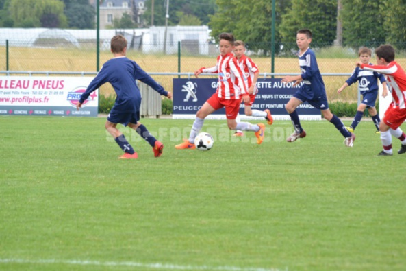 Jeunes à 11. Les U17B perdent leur deuxième match de suite alors que les U17A et U17C gagnent.