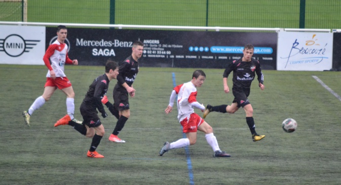 U19