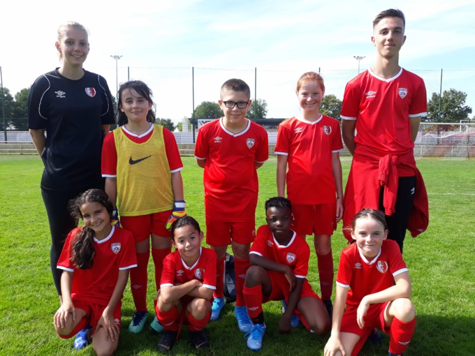 Groupe U11F renforcé Groupe U11F renforcé