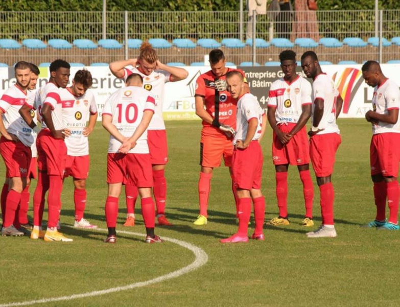 Compétitions et entraînements à l'arrêt Compétitions et entraînements à l'arrêt