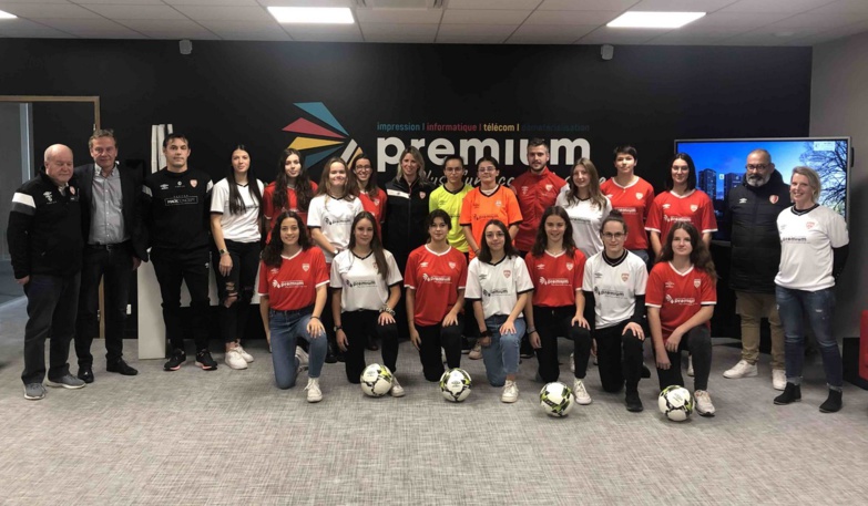 PREMIUM partenaire officiel des Féminines du Sporting ! PREMIUM partenaire officiel des Féminines du Sporting !
