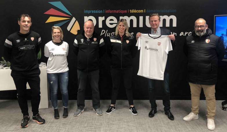 PREMIUM partenaire officiel des Féminines du Sporting ! PREMIUM partenaire officiel des Féminines du Sporting !
