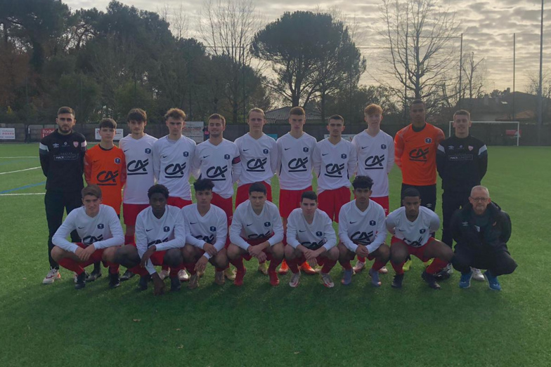 Les U18 filent vers le premier tour fédéral de la Coupe Nationale Gambardella ! Les U18 filent vers le premier tour fédéral de la Coupe Nationale Gambardella !
