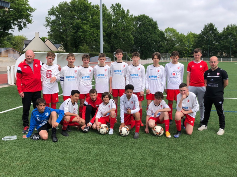 Un samedi magique, la R1 rêve toujours de la N3, les U13 A premier de leur groupe. Un dimanche en demi-teinte !