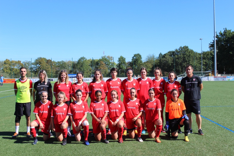 Coupe de l'Anjou de Futsal, nos séniors féminines au prochain tour ! Coupe de l'Anjou de Futsal, nos séniors féminines au prochain tour !
