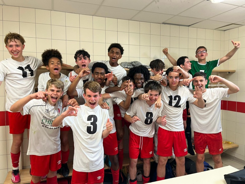 Les U15 R2 en finale de la Coupe de l'Anjou, les barrages s'annoncent compliqués pour les séniors Féminines ! Les U15 R2 en finale de la Coupe de l'Anjou, les barrages s'annoncent compliqués pour les séniors Féminines !