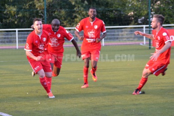 Cyril De Sousa (à gauche) a permis au Sporting d'arracher le match nul. (Photo. SC Beaucouzé) Cyril De Sousa (à gauche) a permis au Sporting d'arracher le match nul. (Photo. SC Beaucouzé)