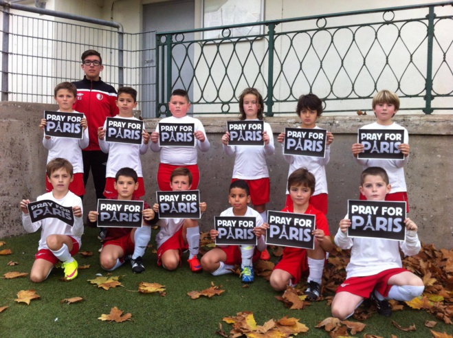 Jeunes. #PrayForParis
