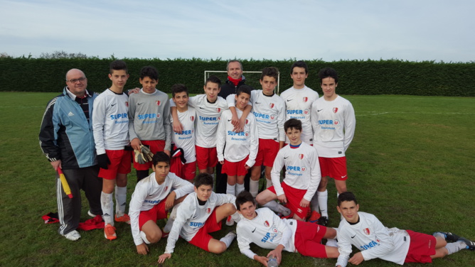 Jeunes. Les U17 reçus 3 sur 3 Jeunes. Les U17 reçus 3 sur 3