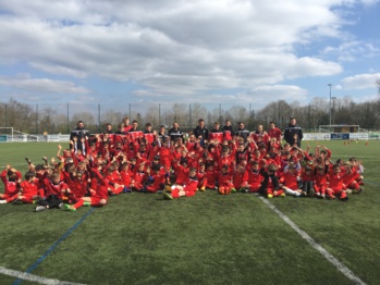 Une journée rythmée autour de la convivialité et du partage Une journée rythmée autour de la convivialité et du partage