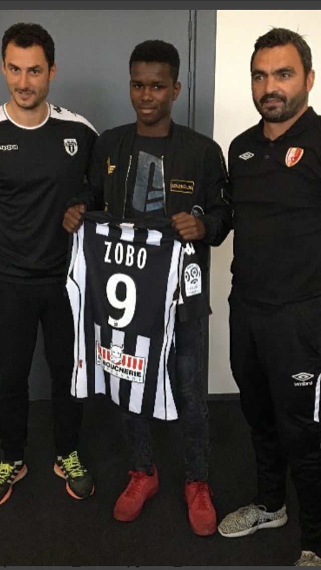 Mercato. Junior Zobo (U17) rejoint l'aventure Angers SCO !  Mercato. Junior Zobo (U17) rejoint l'aventure Angers SCO !